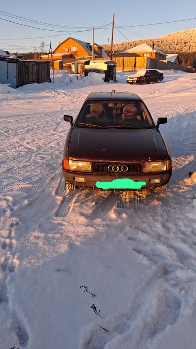 Продам машину Ауди 80