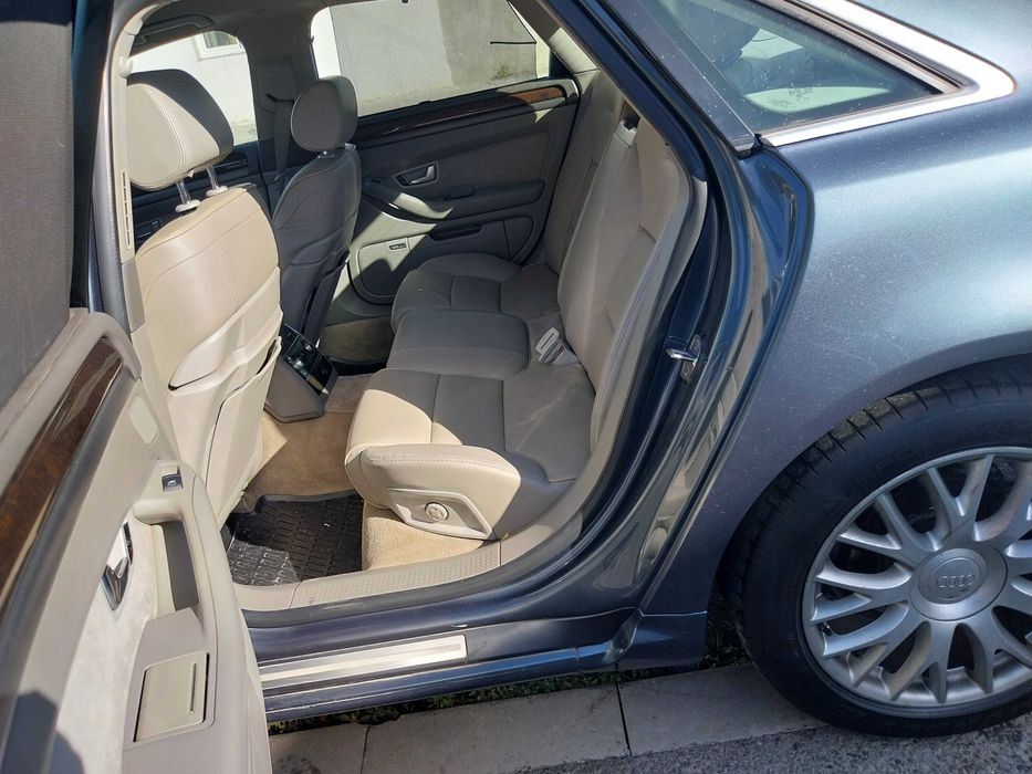 Vand Audi A8L stare Ireproșabil 3.0 diesel 233 CP ASB