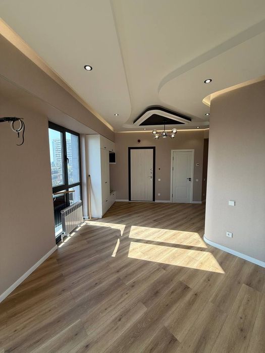 Akay City Продается 3 комнатная квартира ремонт ул.К.Ниязова, Дарха