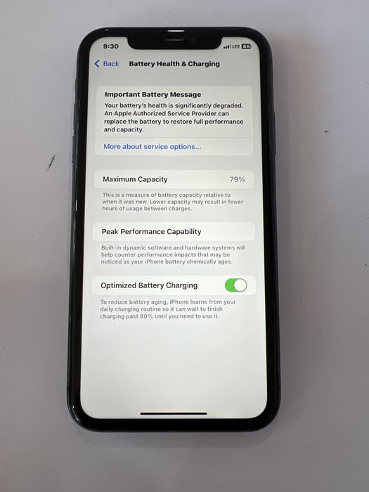 iPhone 11 black 128Gb