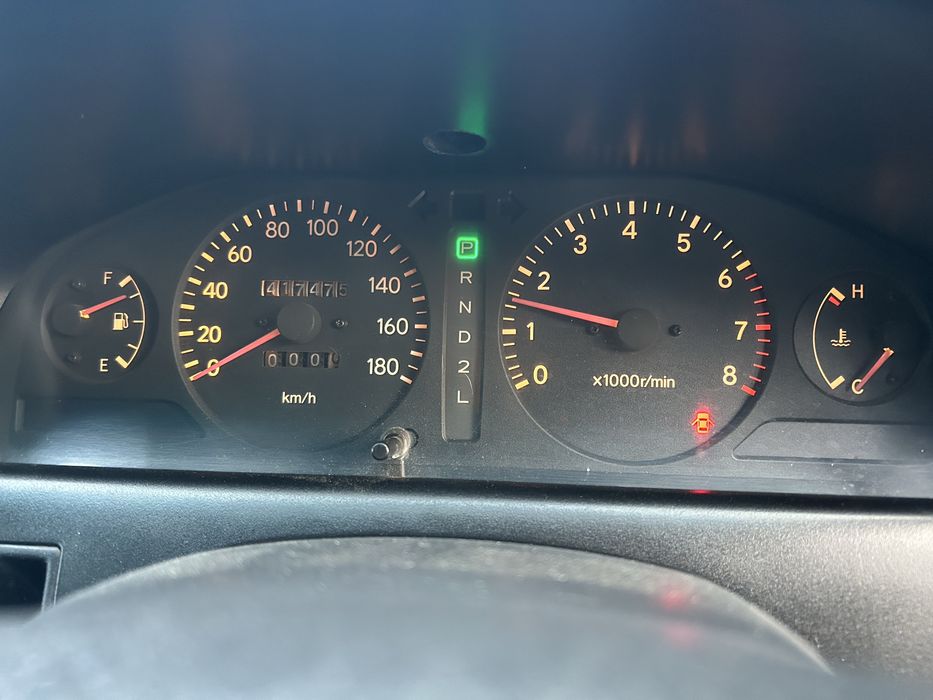 Тоиота калдина 1996 года продается