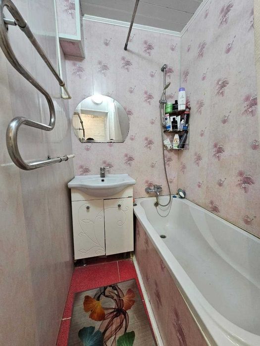 3 ком квартира в районе КЖБИ