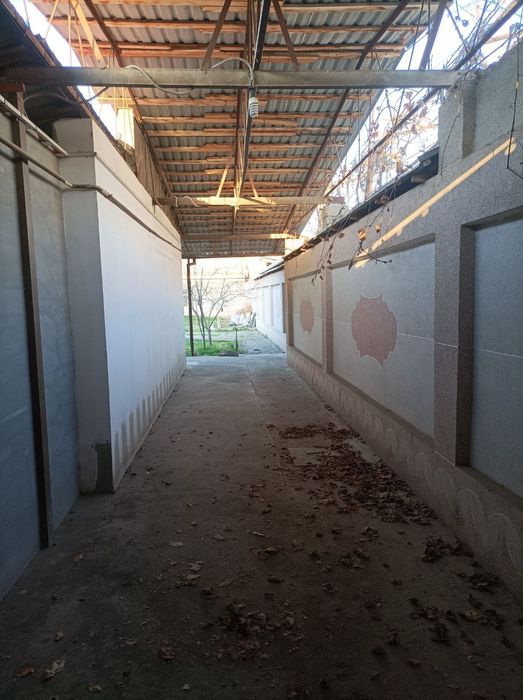 5,5 сотих ҳовли ер нархида