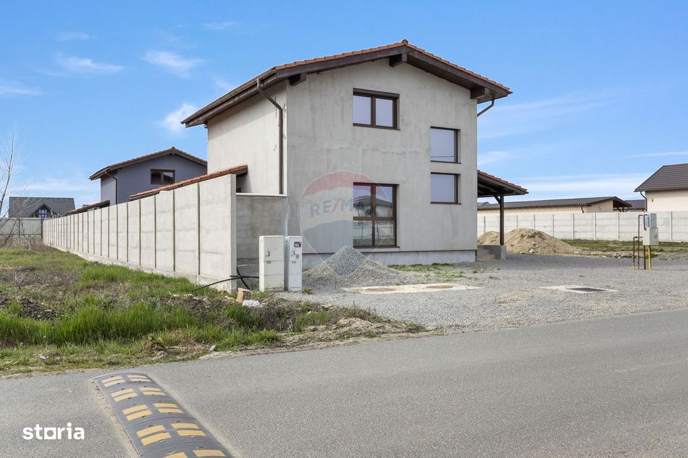 Casă noua 150 mpu de vânzare in Livada,Arad