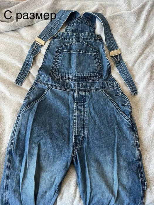 Дамски дънки и гащеризон.2 в цена на 1.