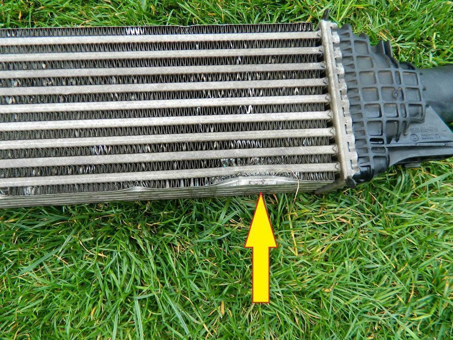 Radiator intercooler Audi A4 B8  model 2008-2014 cod 8K0145805P