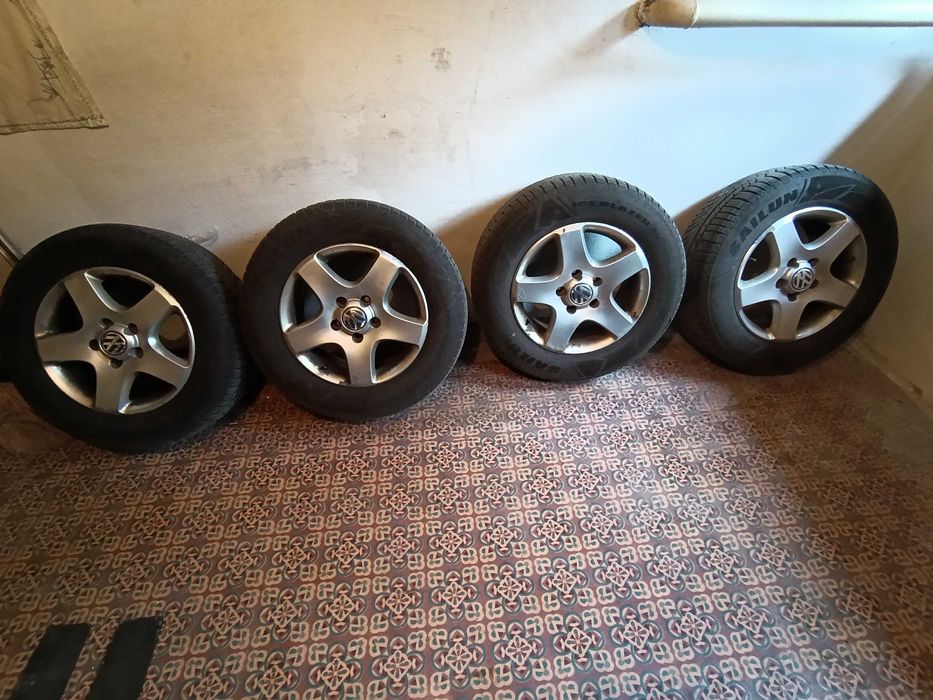 Джанти с гуми за VW Touareg