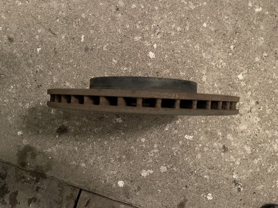 Тормозной диск.