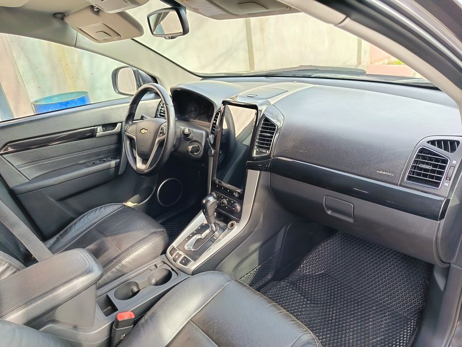 Kaptiva 3 manitor 4 ruli 4 kraska ung eshik