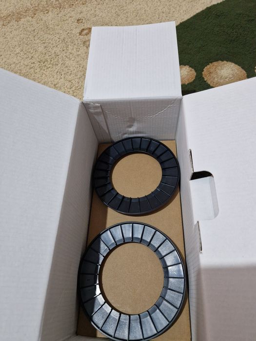 Продаю робота стеклоочистителя.