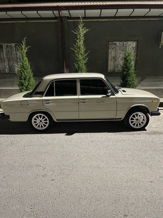 Vaz 2106 sotiladi piryora mator 1.6 qoyilgan