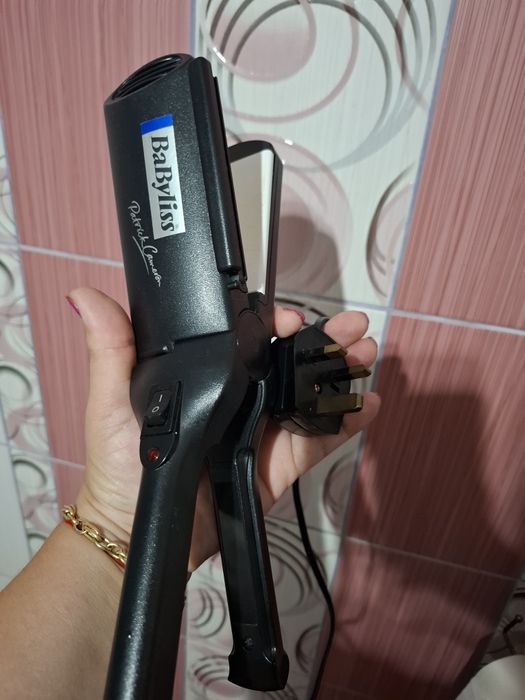 Placă ceramică de îndreptat părul Babyliss