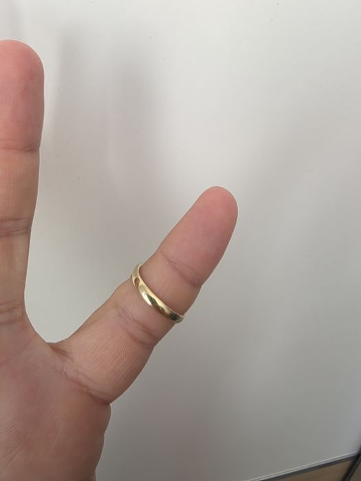 Inel dama din aur 14k 585 2.16grame, cu insertii de pietricele, elegant si frumos