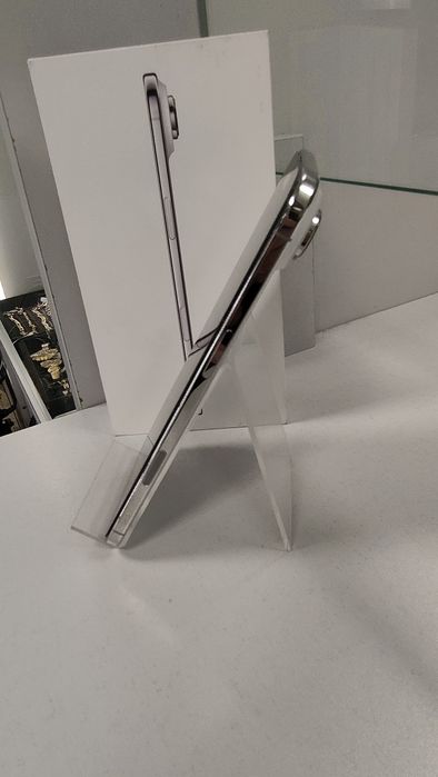 iPhone Air 256 Нов Гаранция 24м