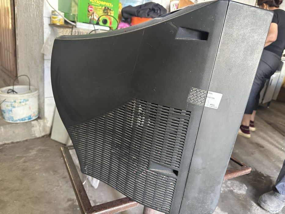 Телевизор Sony Trinitron