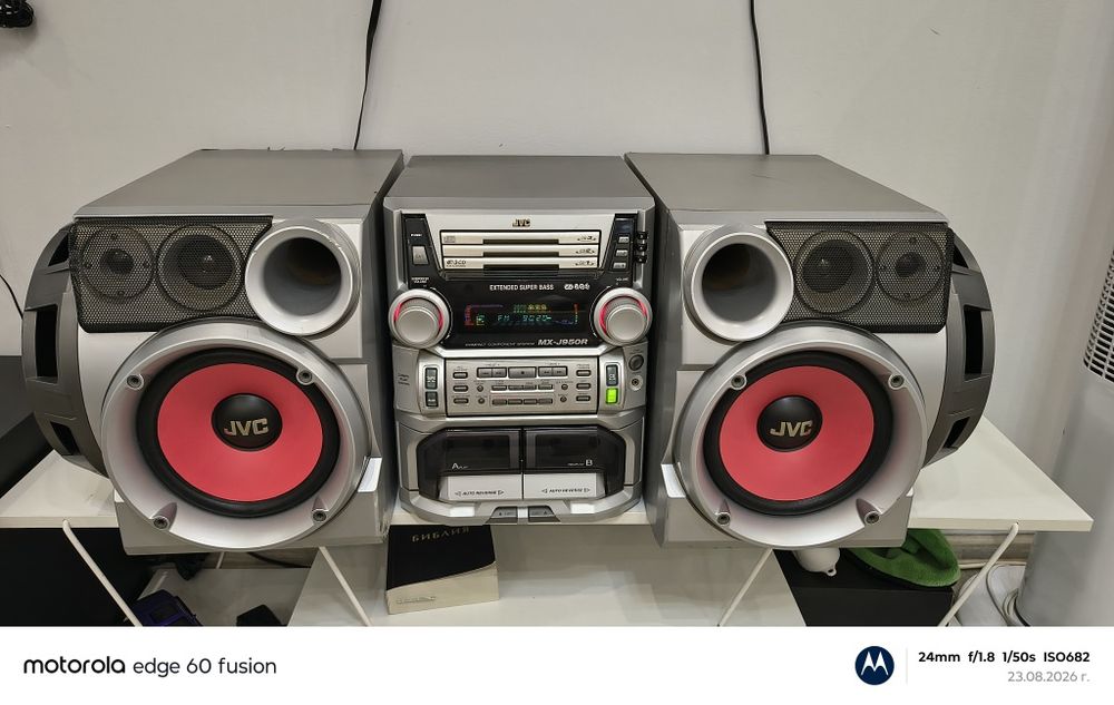 JVC MX-J950 домашна Аудио техника БЕЗ КАПАРО НЕ ПРАЩАМ !!