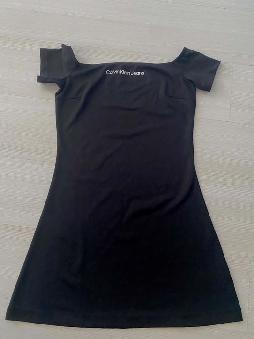 Calvin Klein Рокля