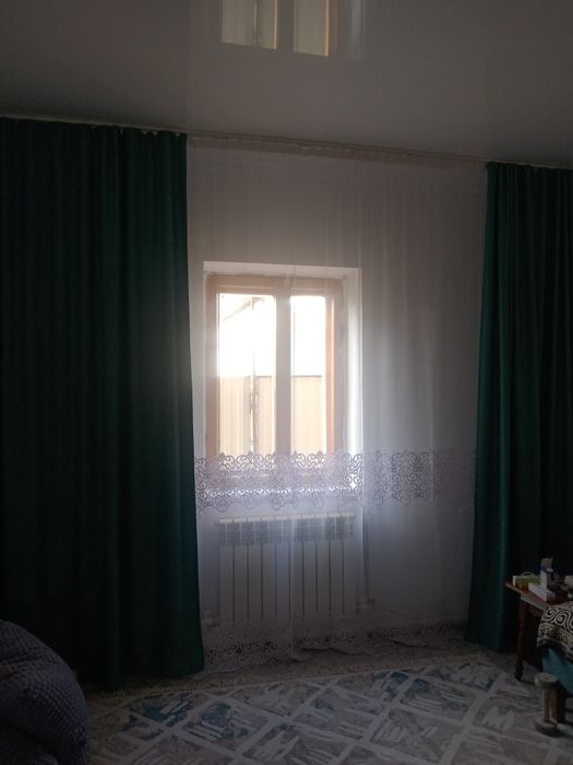 Продам шторы и ковры