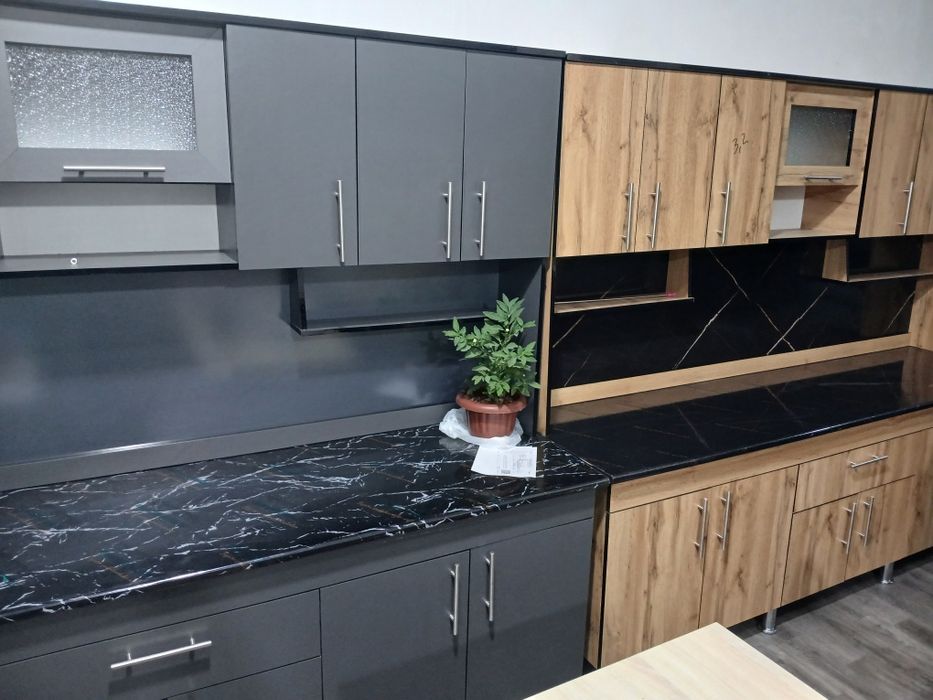 Mebellar obuvnoylar kravatlar kuxunniy