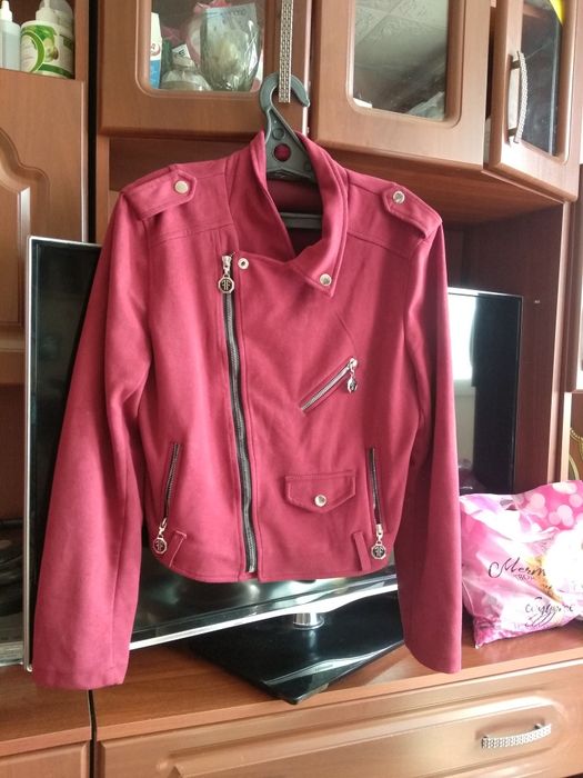 Ветровки женские