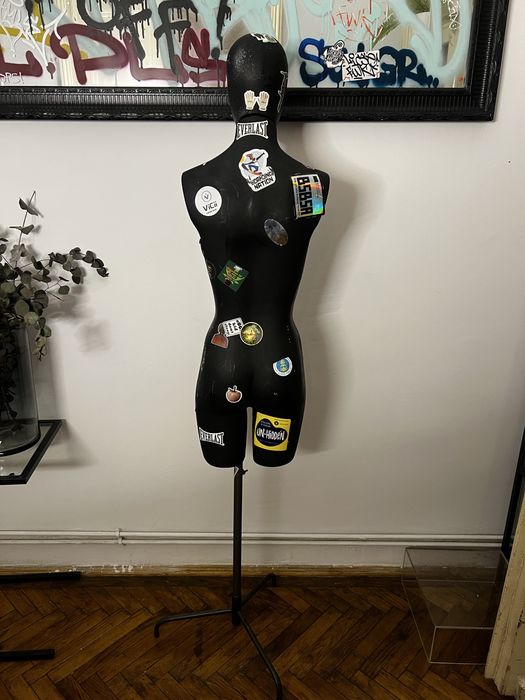 Bust manechin cu stickere - decorativ