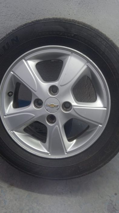 Диски с шинами  комплект