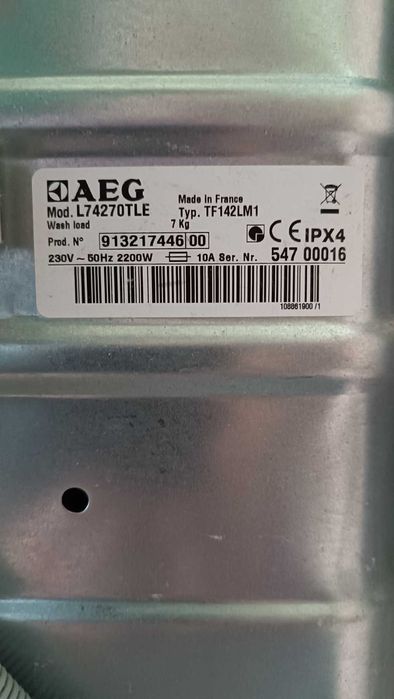 Продавам пералня AEG с горно зареждане,  AEG L74270TLE, 7 кг, Made in France