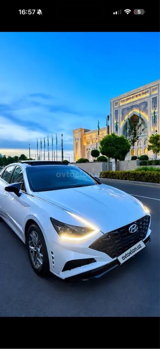 Hyundai Sanata 2022