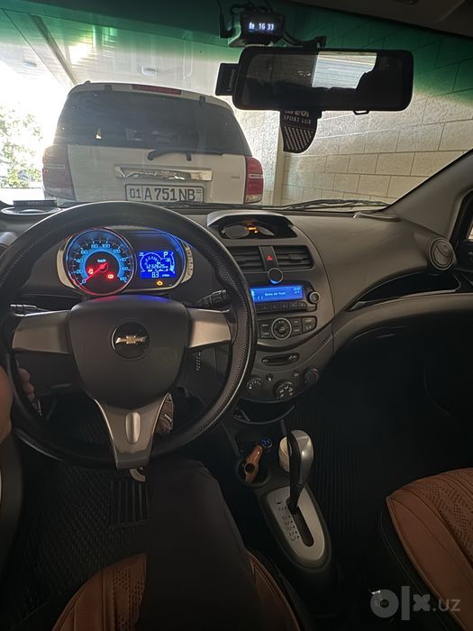 Yaxshi xolatda spark 1 evro sotiladi