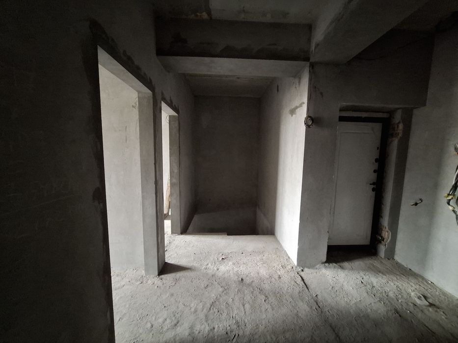 Srochna sotiladi dupleks dom