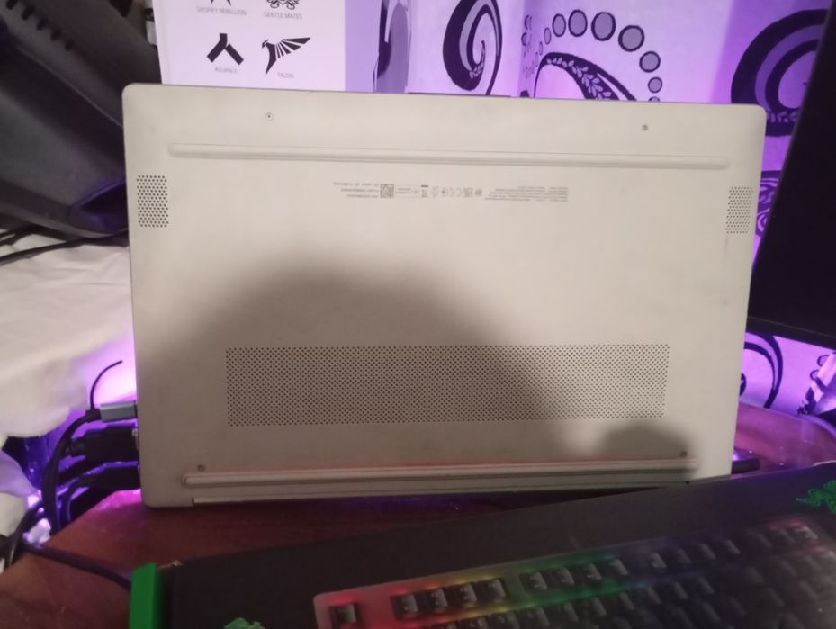 Laptop hp Ryzen 3 7000series