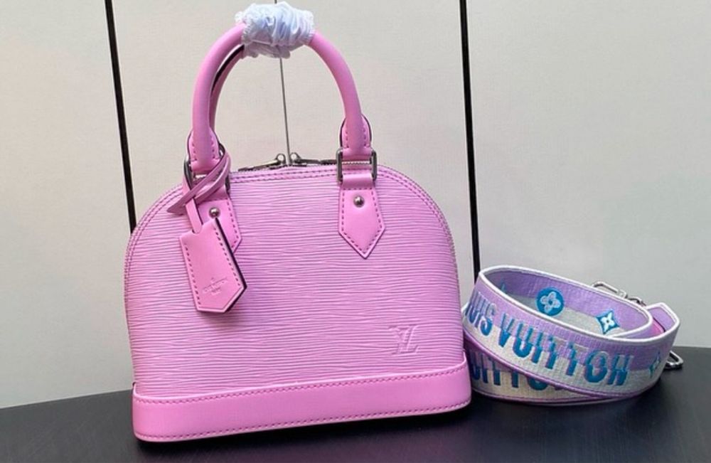 Geanta Louis Vuitton Alma BB piele naturala stoc