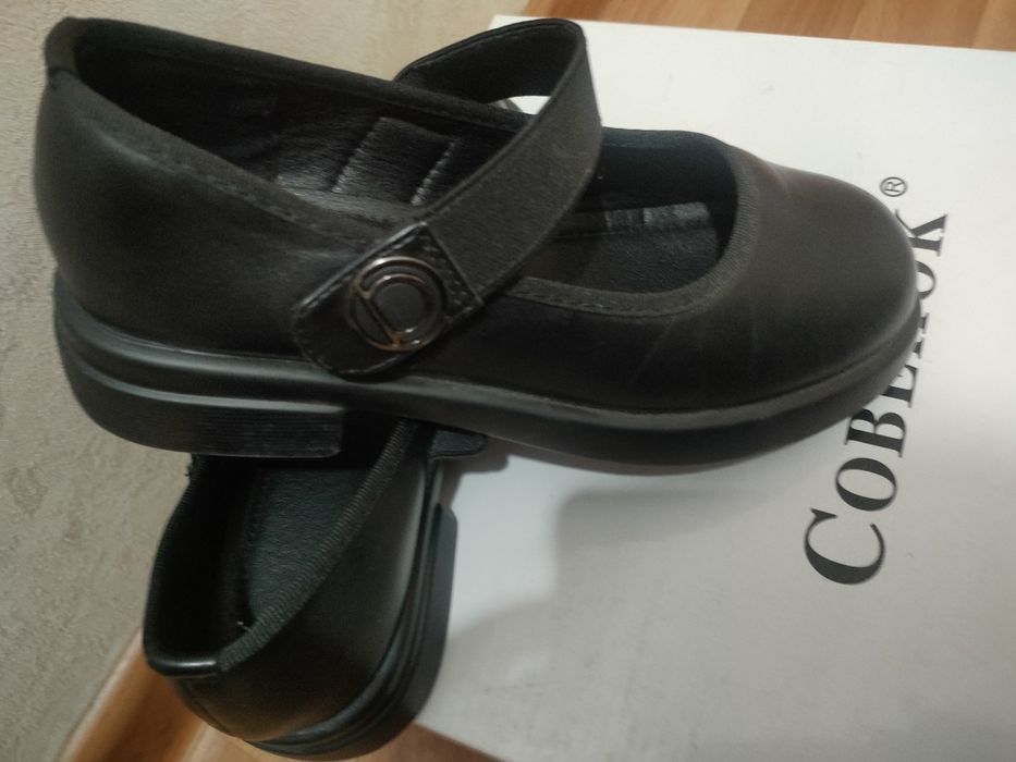 Обувь для девочки школьная