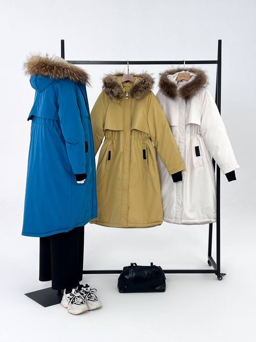 Продаю куртки женские разные