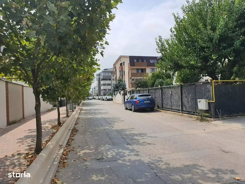 METROU TECLU, Gura Putnei 2 camere decomandat, balcon 7 mp