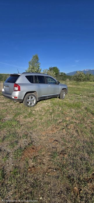 Продавам jeep compas 2.2 4x4