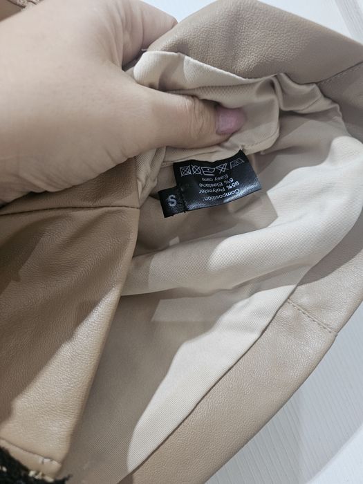 Дамска пола Алесса.