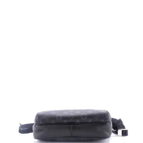 Чанта тип messenger Louis Vuitton