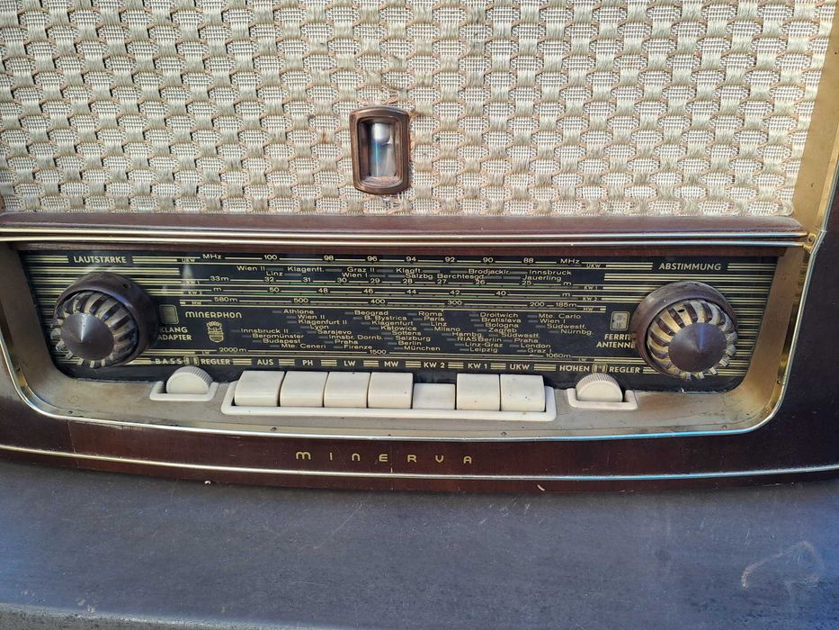 radio minerva nefunctional