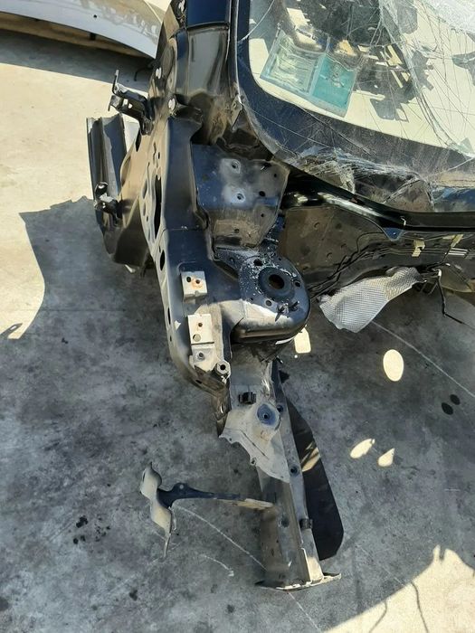 Lonjeron cu semi aripa dreapta mazda 2 de