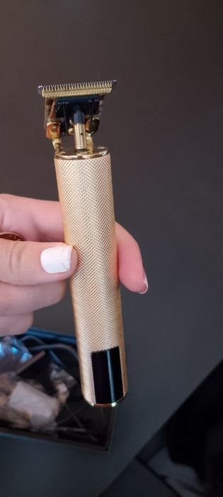 Професионална машинка за подстригване,брада  3 в 1 с 5 приставки