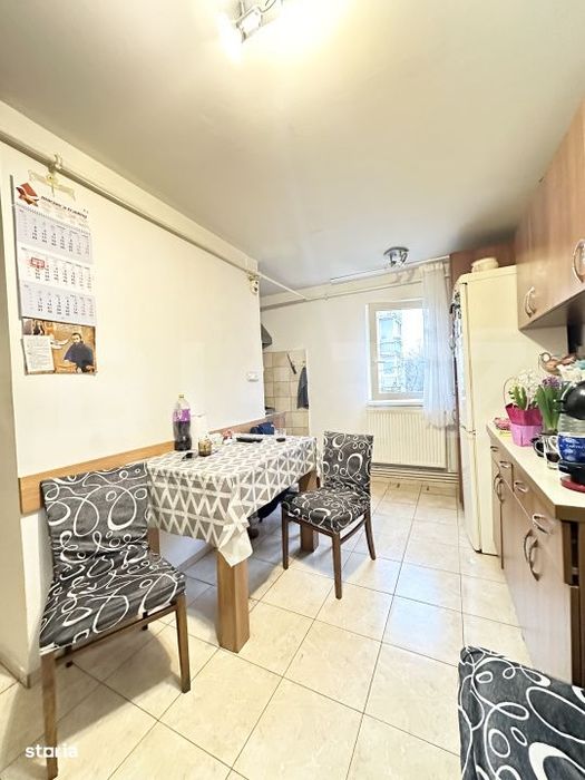 Apartament 3 camere, 63 mp, Calea Lipovei