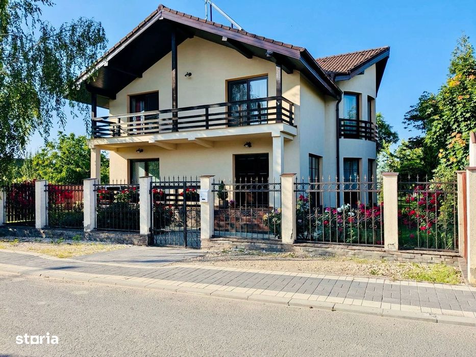 Casa În Sanpetru De Vânzare