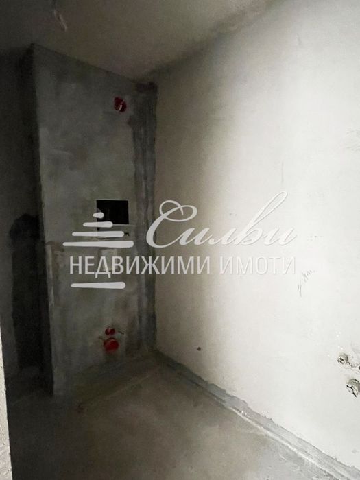 Продава се Двустаен апартамент в Шумен, Добруджански - 107 кв.м за 1169 €/кв.м - Снимка #4