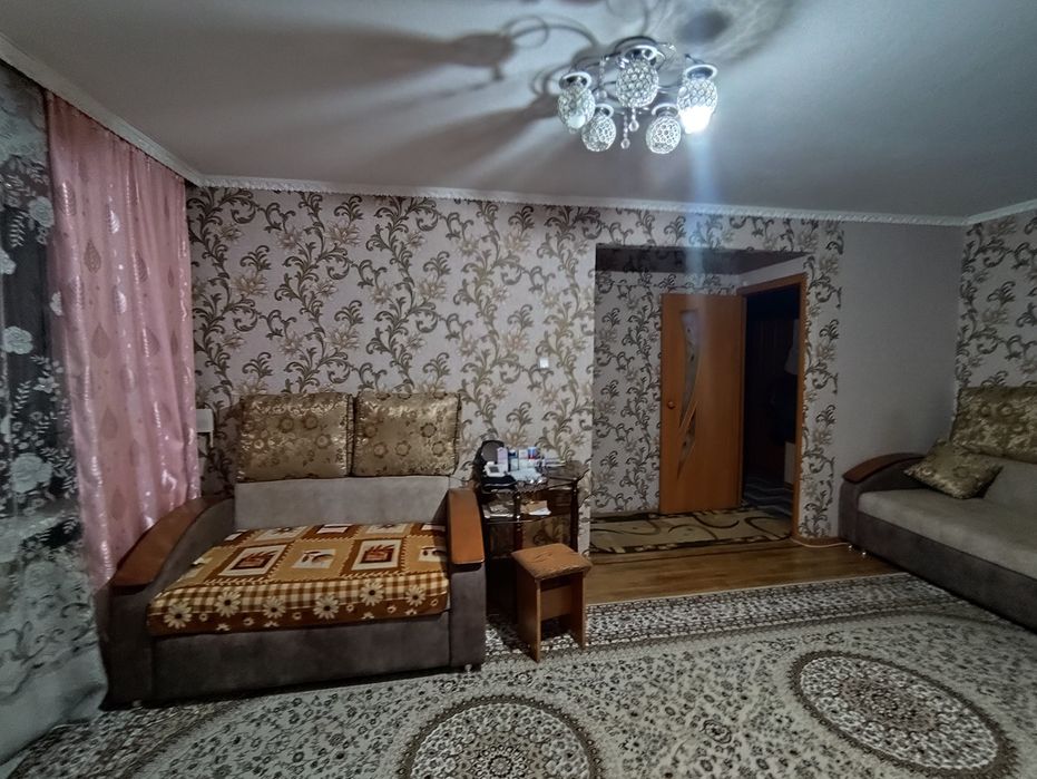 Продам 2 комнатную квартиру