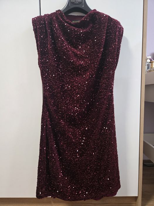 Вечерна рокля цвят бордо