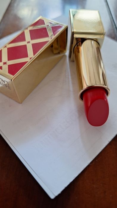 Червило Estee Lauder 520 Carnal
