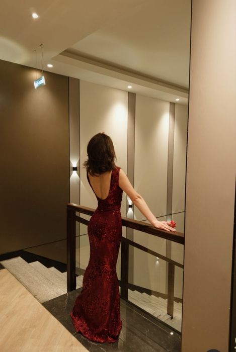 Продам платье срочно