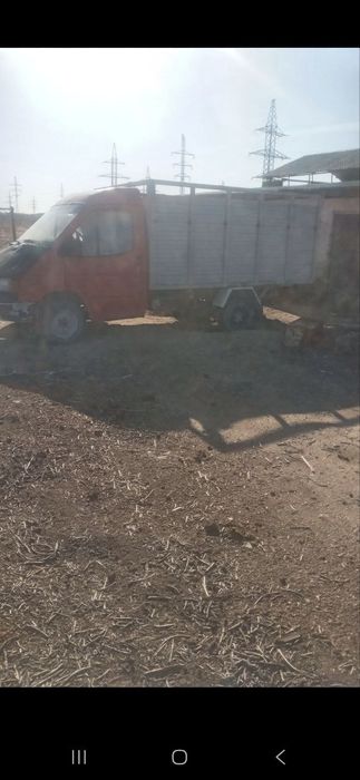 Форд бортовой сотилади