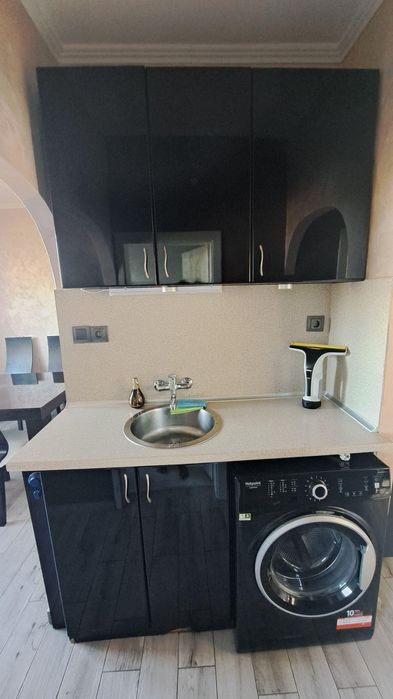 Дава се под наем Двустаен апартамент в София, Гоце Делчев - 60 кв.м за 613.02 € - Снимка #4